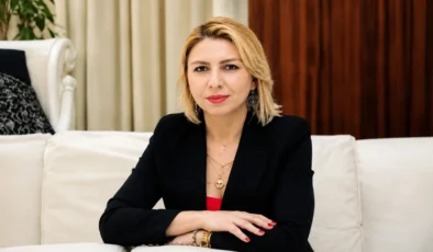 Ayten Rehimova’dan Azerbaycan muğamına kapsamlı müzikolojik ve kültürel bakış